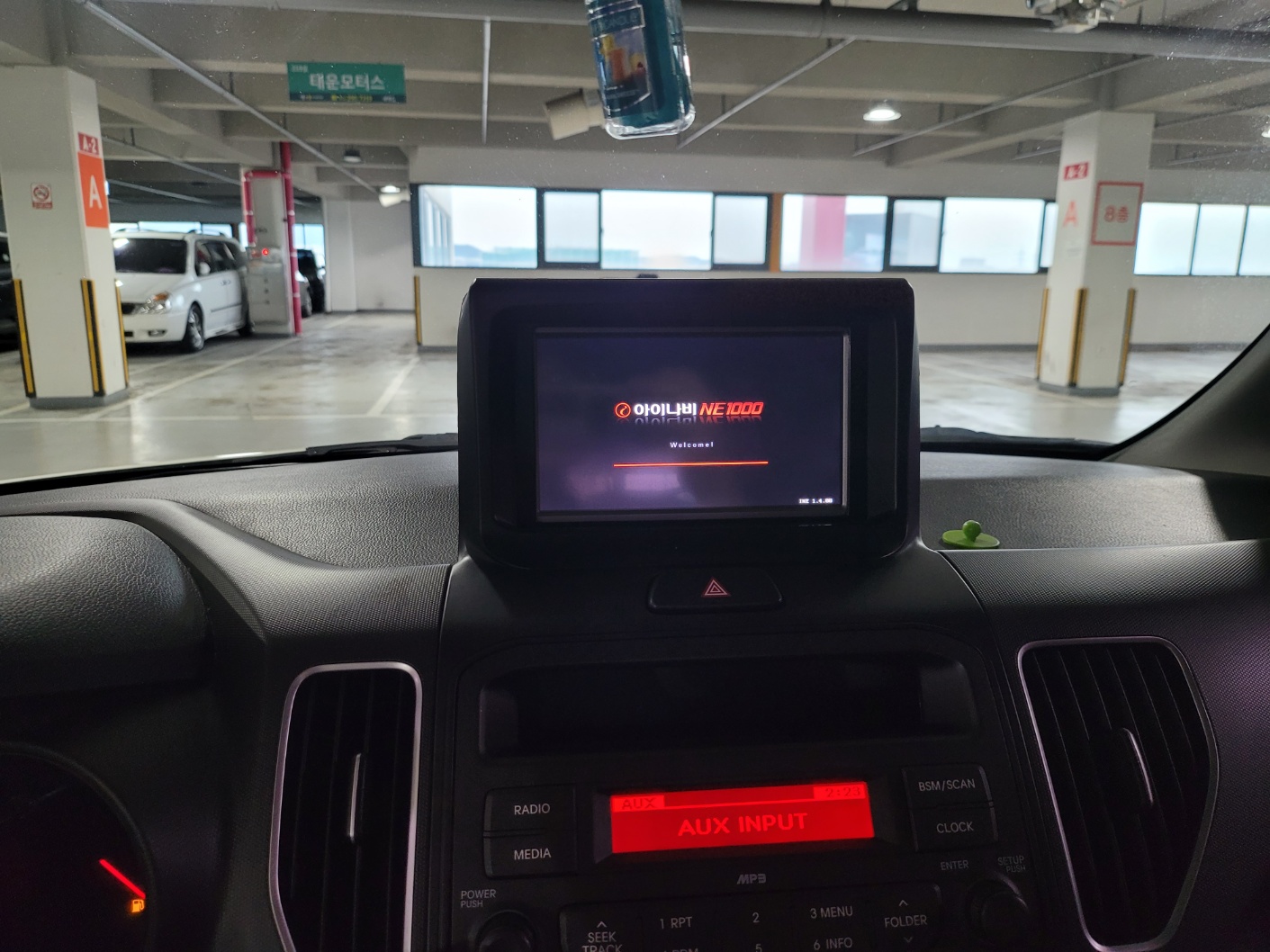 4kc4i180hpmr200195.jpg