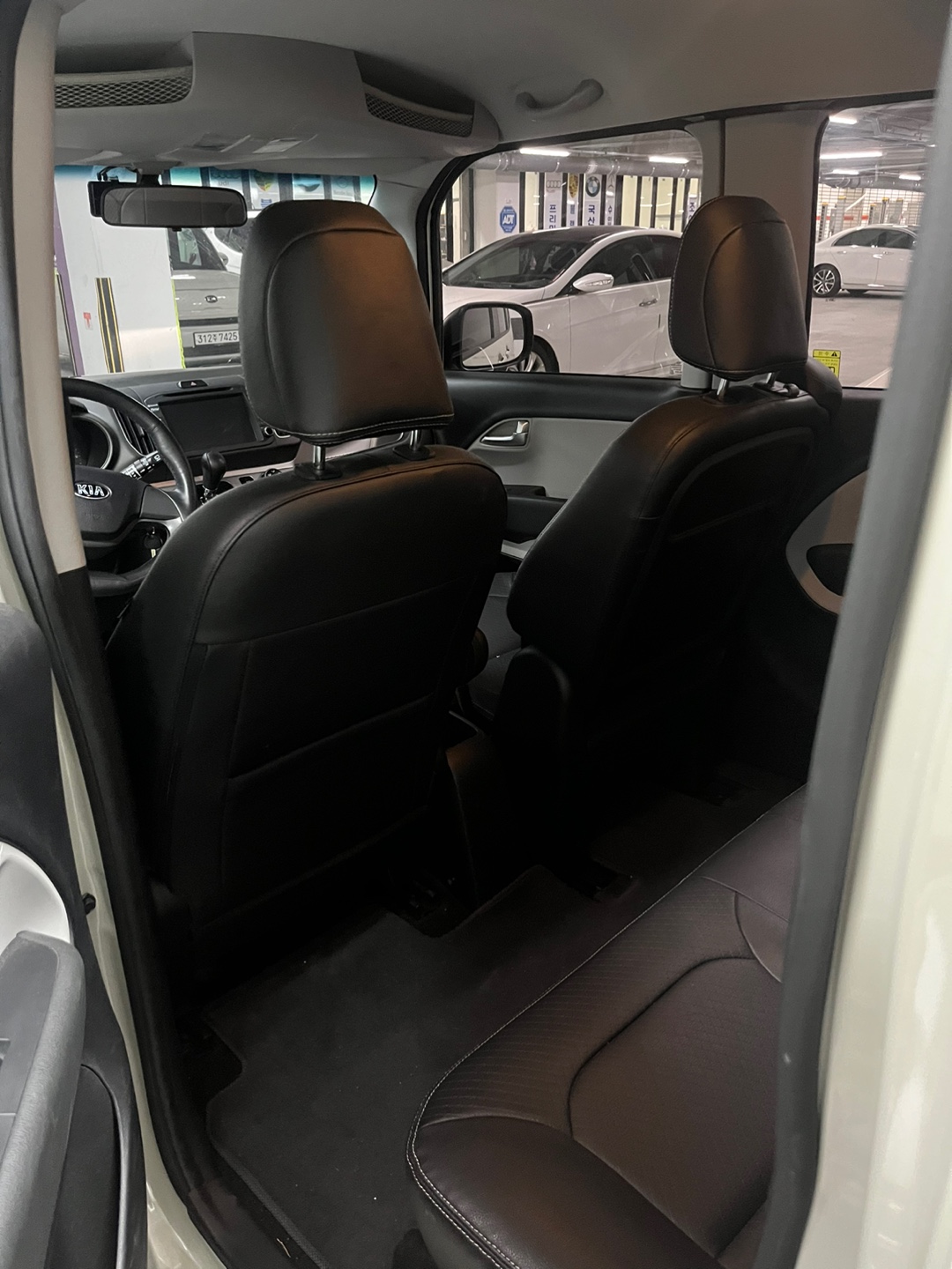 744y41kpdhgn753576.jpg