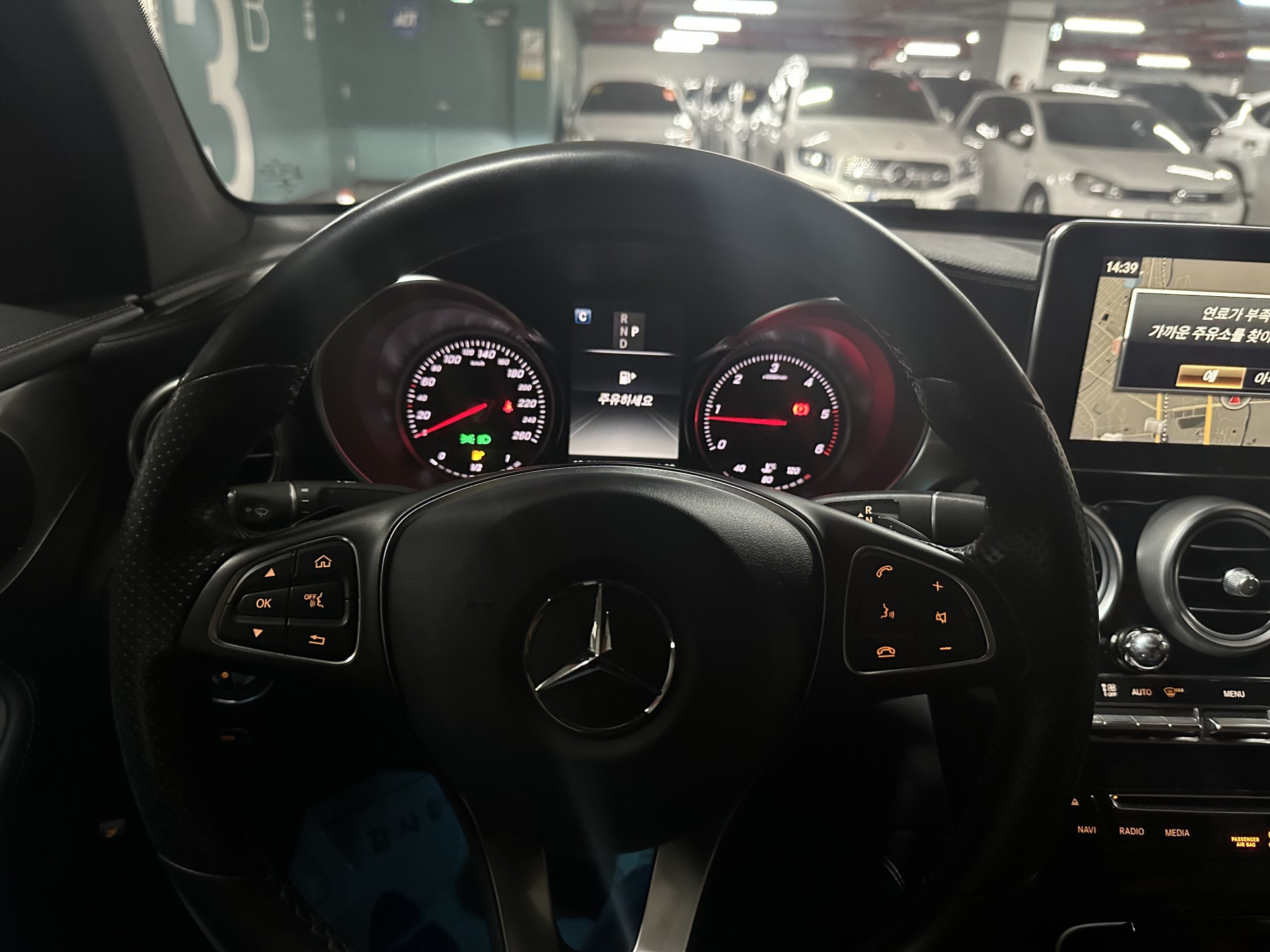 11is35xvtvj0420745.jpg