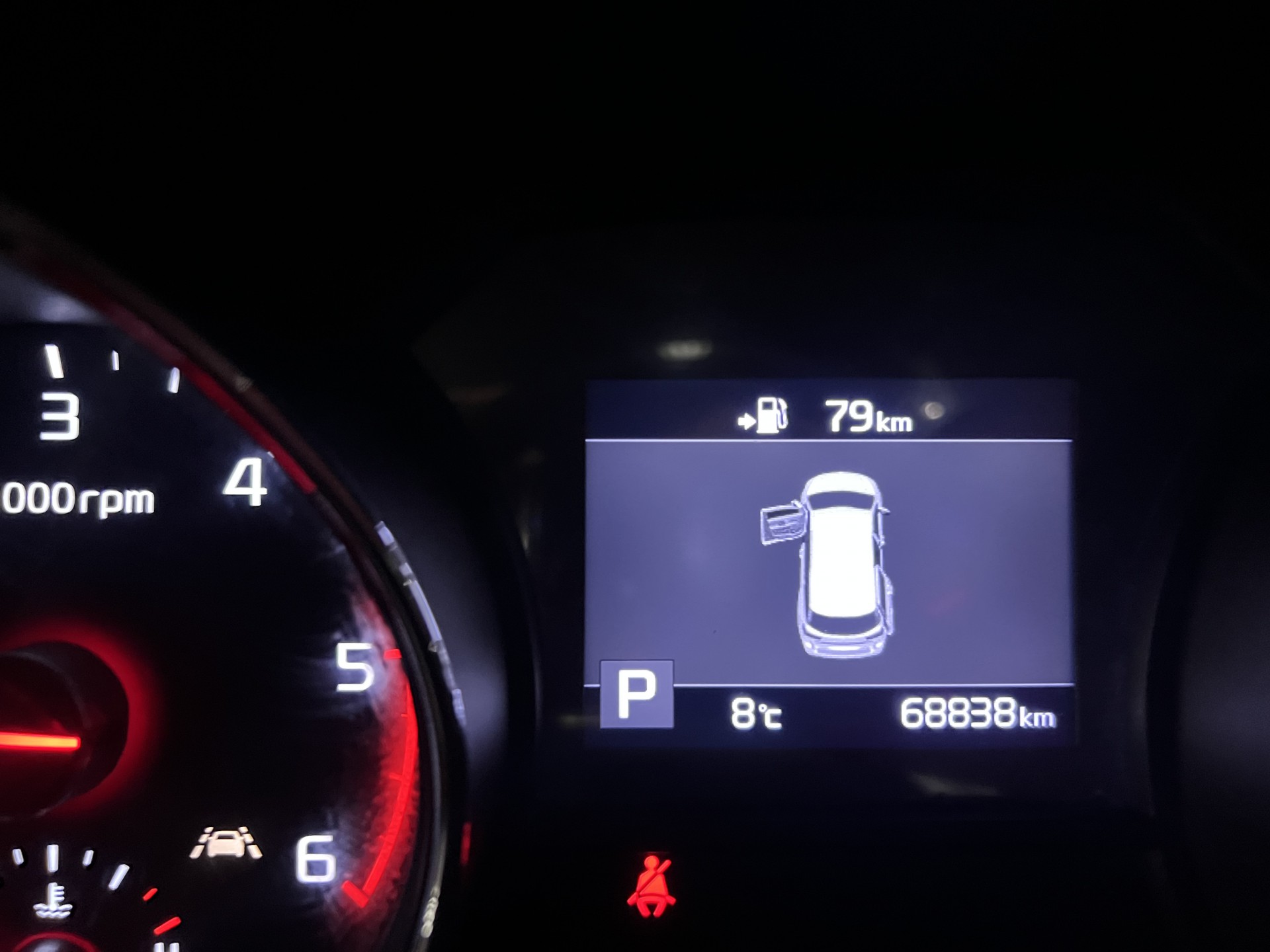 1edrl8fj5deo910296.jpg